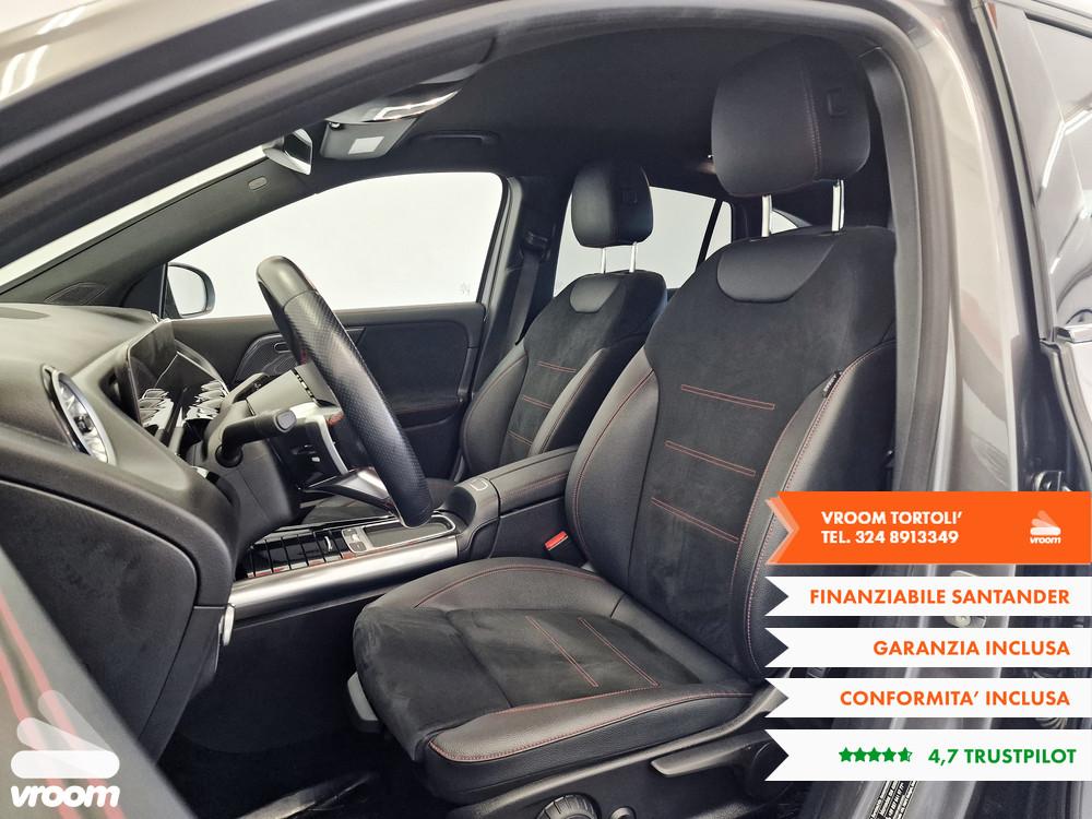 MERCEDES GLA (H247) GLA 200 d Automati...