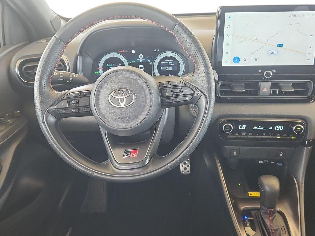Toyota Yaris 1.5h 130 GR Sport