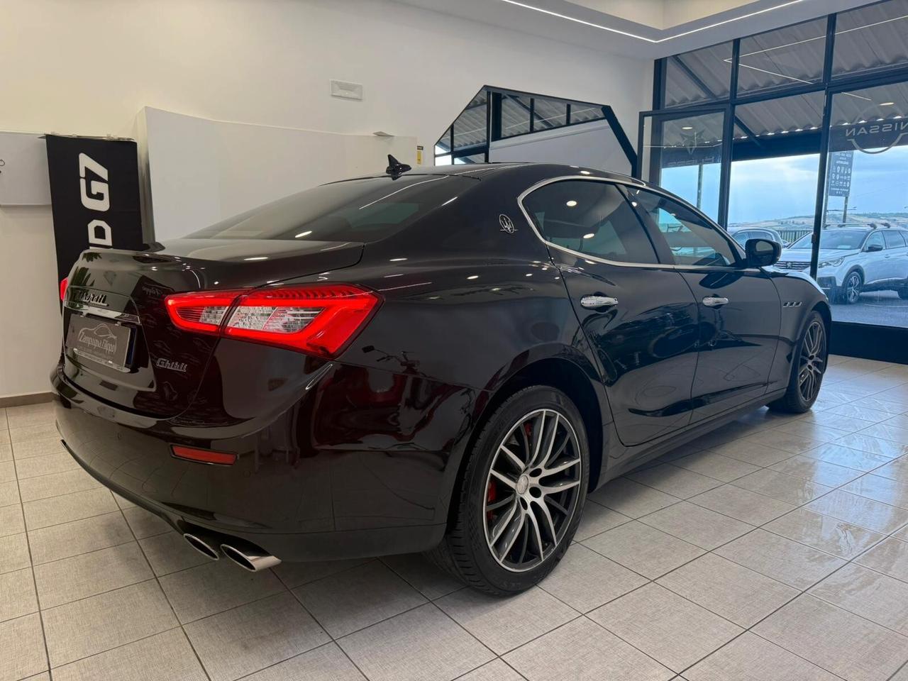 Maserati Ghibli 3.0 V6 Diesel 250CV Granlusso 2017