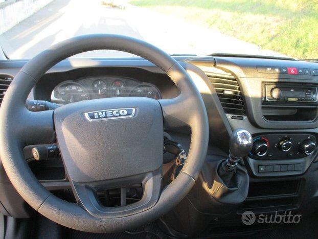 Iveco Daily 35C12 2.3 120CV E6 CASSONE FISSO DA 3.