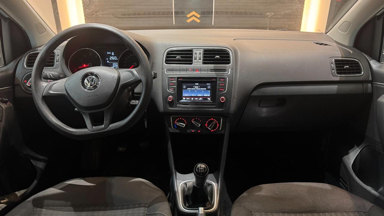 VOLKSWAGEN POLO 1.0B 75CV - 2015