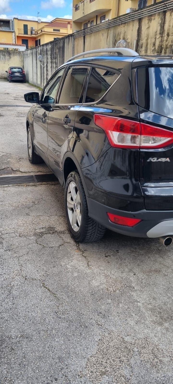 Ford Kuga 2.0 TDCI 115 CV 2WD Titanium
