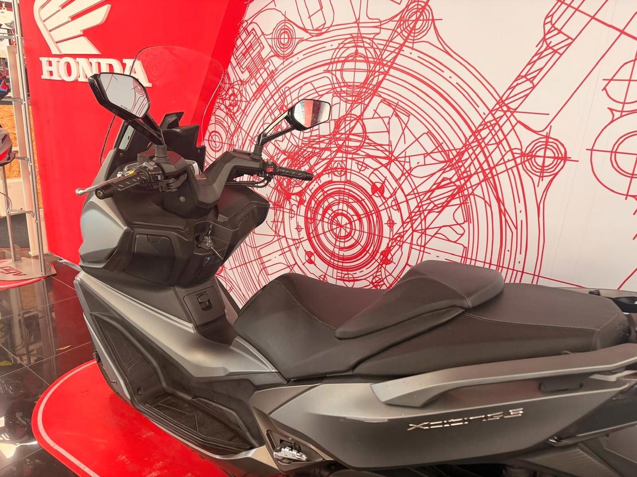 Kymco Xciting 400i 2021