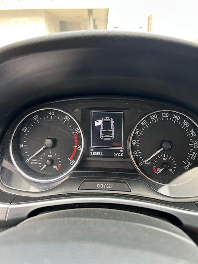 SKODA Fabia 1.0 MPI 75 CV Design Edition
