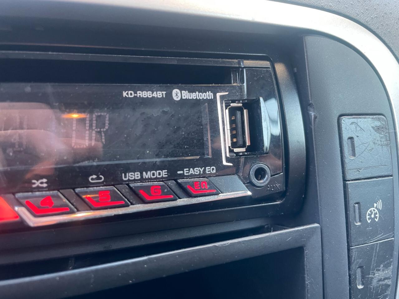 Citroen C3 NEOPATENTATI - DISTRIBUZIONE ESEGUITA