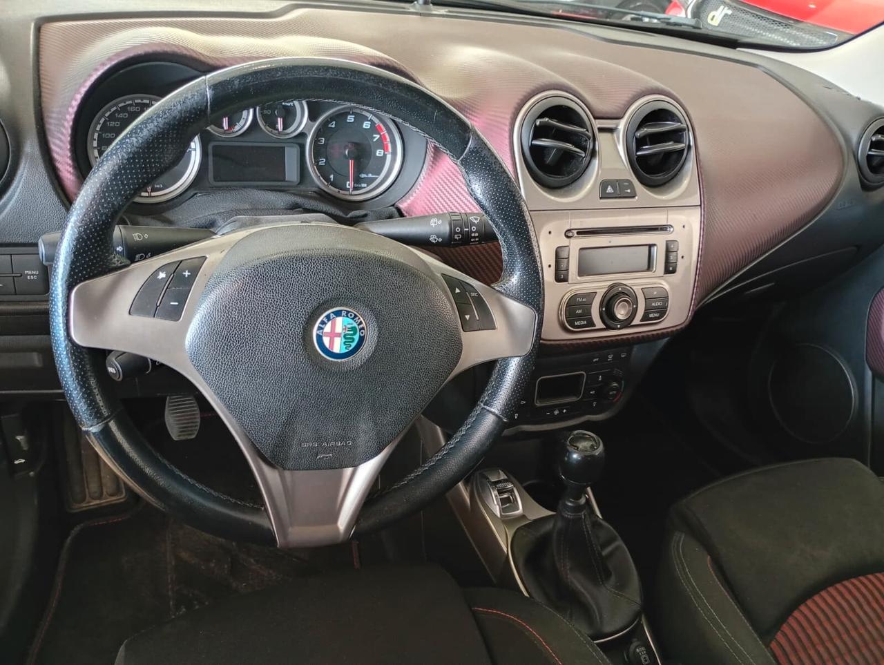 Alfa Romeo MiTo 1.4 Distinctive Sport Pack 155 CV