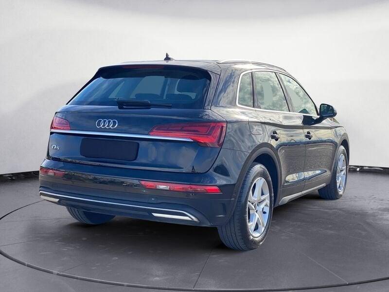 Audi Q5 II 2020 35 2.0 tdi mhev 12V Business s-tronic