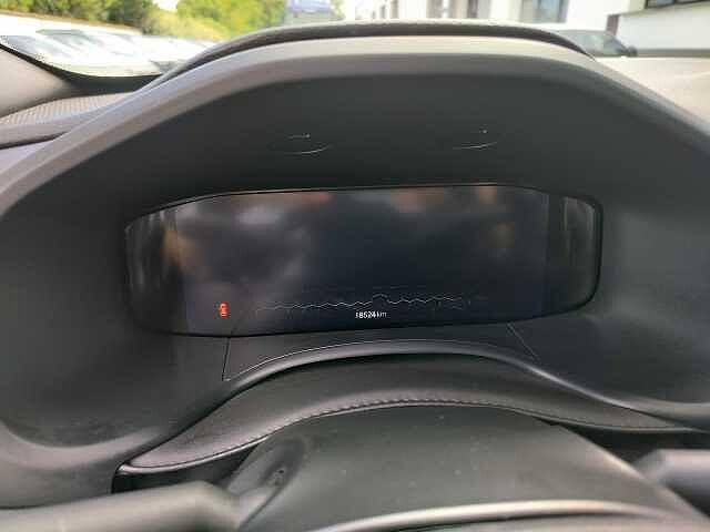 Jeep Renegade 1.5 Turbo T4 MHEV Summit
