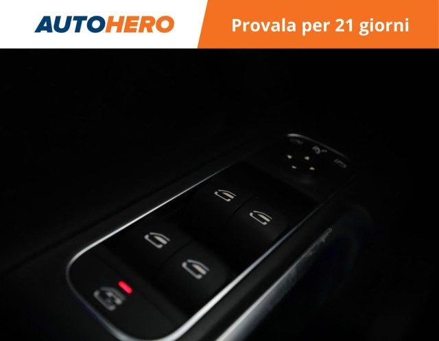 MERCEDES-BENZ GLB 180 d Automatic Premium