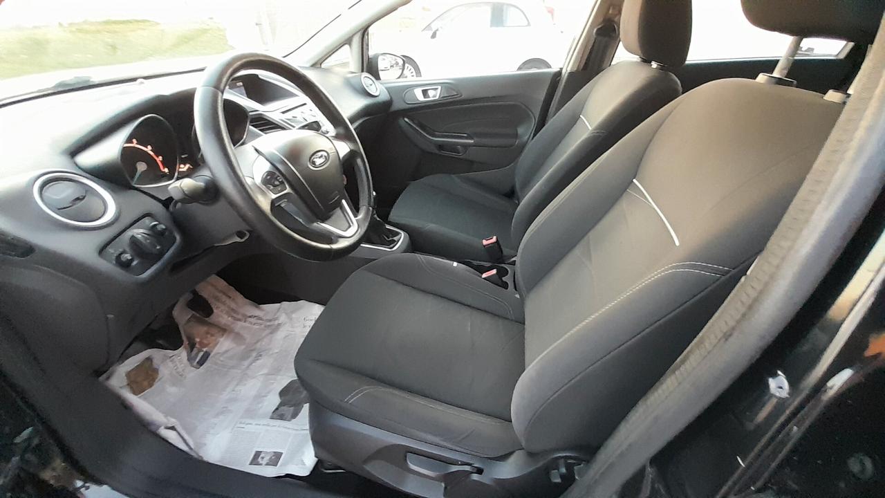 Ford Fiesta 1.4 5 porte Bz.- GPL