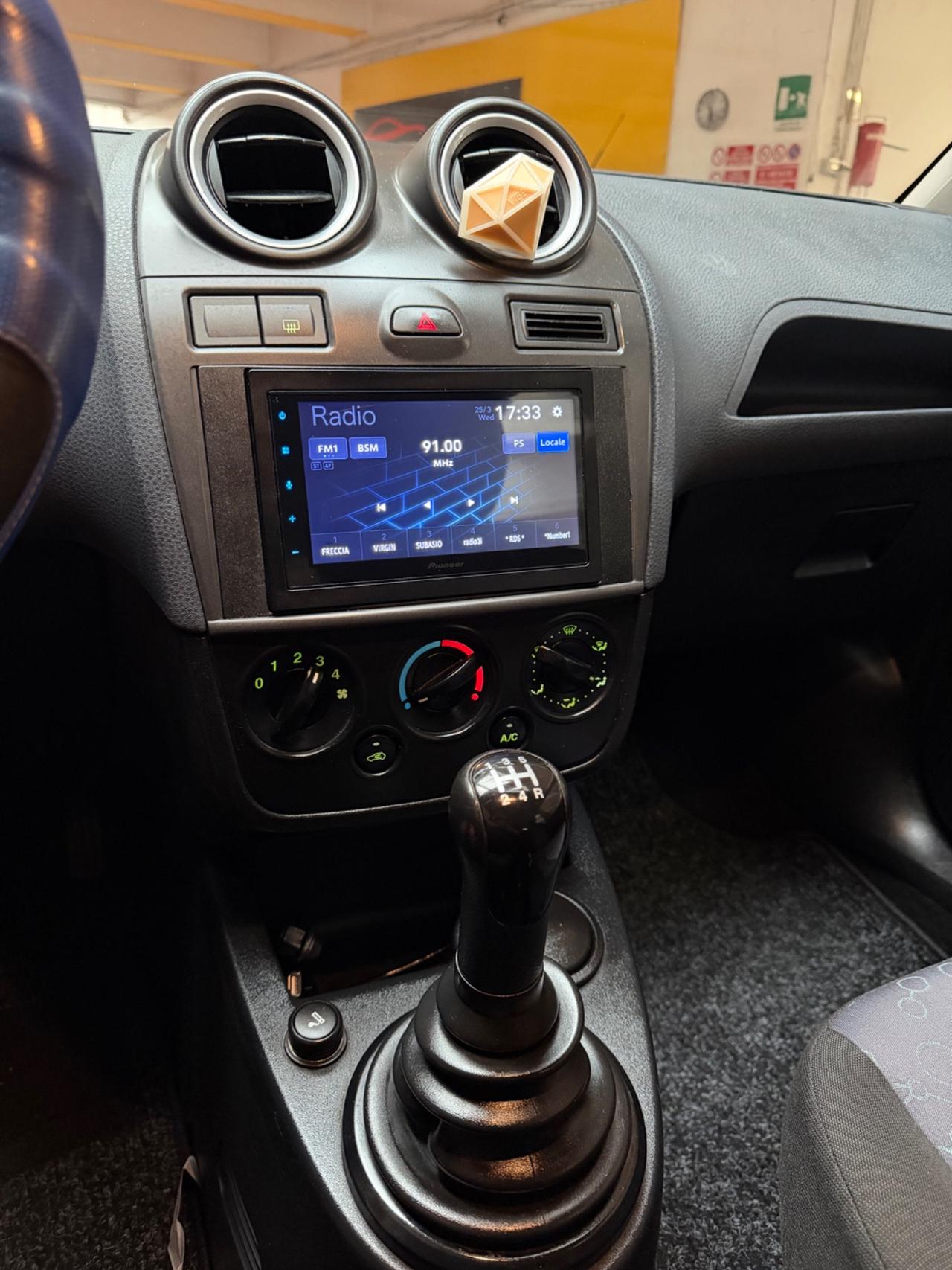 Ford Fiesta 1.2 Neopatentati Euro 4