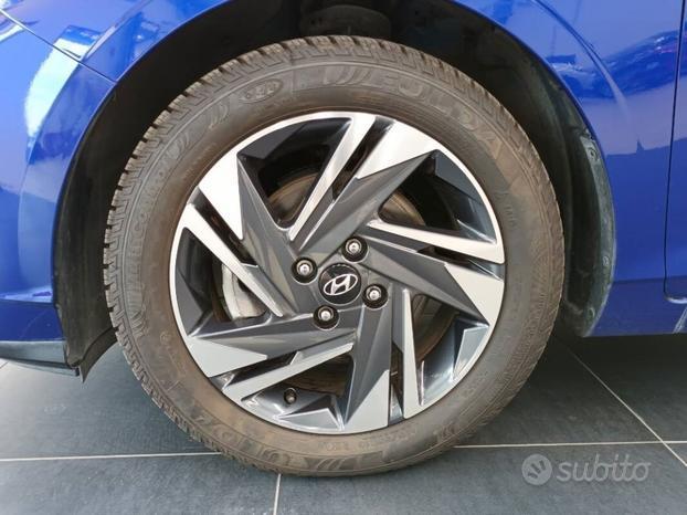 Hyundai i20 100 cv Ibrida Connectline