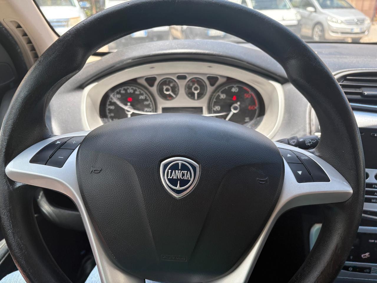 Lancia Delta 1.6 MJT DPF Oro