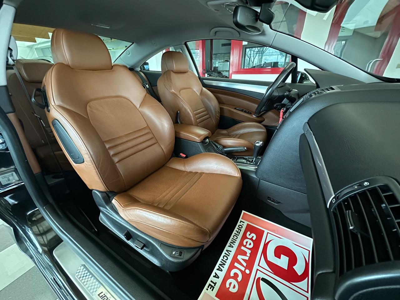 Peugeot 407 Coupé 2.7 V6 HDi Féline