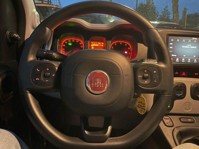 FIAT Panda Cross 1.0 S&S Hybrid CLIMA apple car play