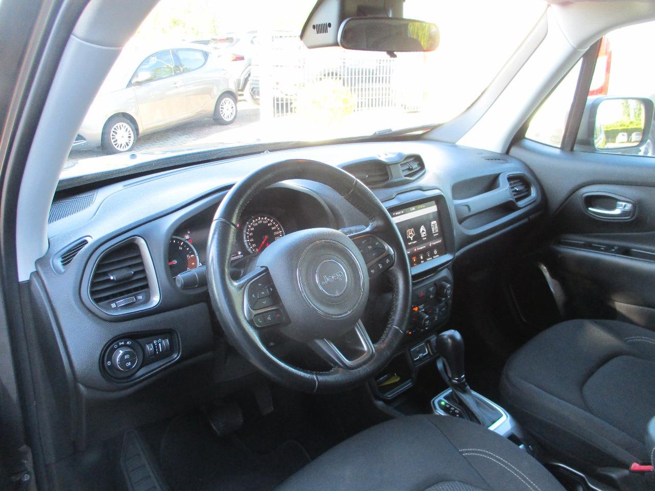 Jeep Renegade 1.6 mjt Limited 2wd 120cv ddct OK NEOPAT/NAVI/ACC