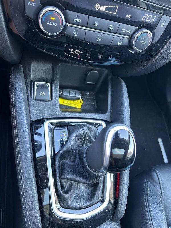 Nissan Qashqai II 2017 1.3 DIG-T 160cv Tekna+ 2WD DCT