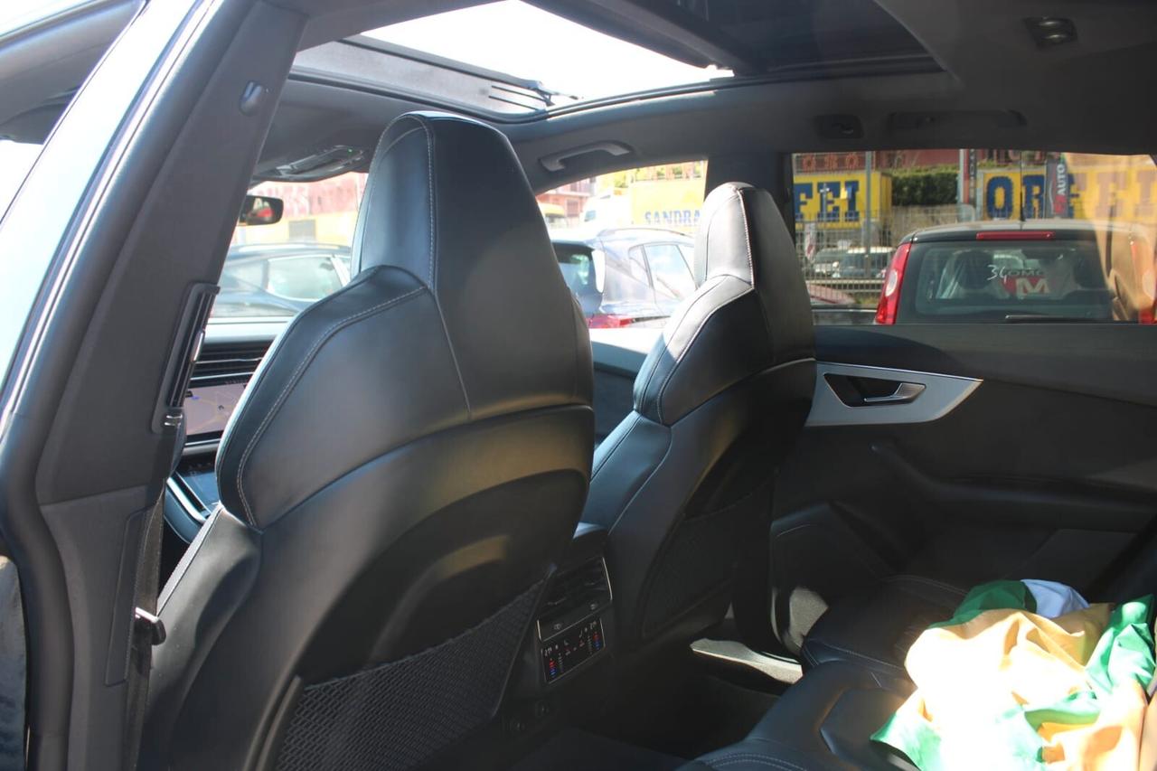 Audi Q8 50 TDI Tua A SOLI 459€