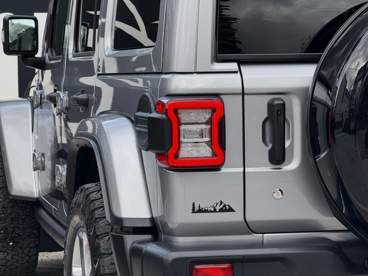 Jeep Wrangler Unlimited 2.2 MJet II Sahara 200CV CABRIO