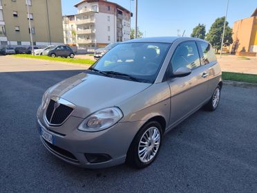 Lancia Ypsilon 1.2 Benz neopatentati