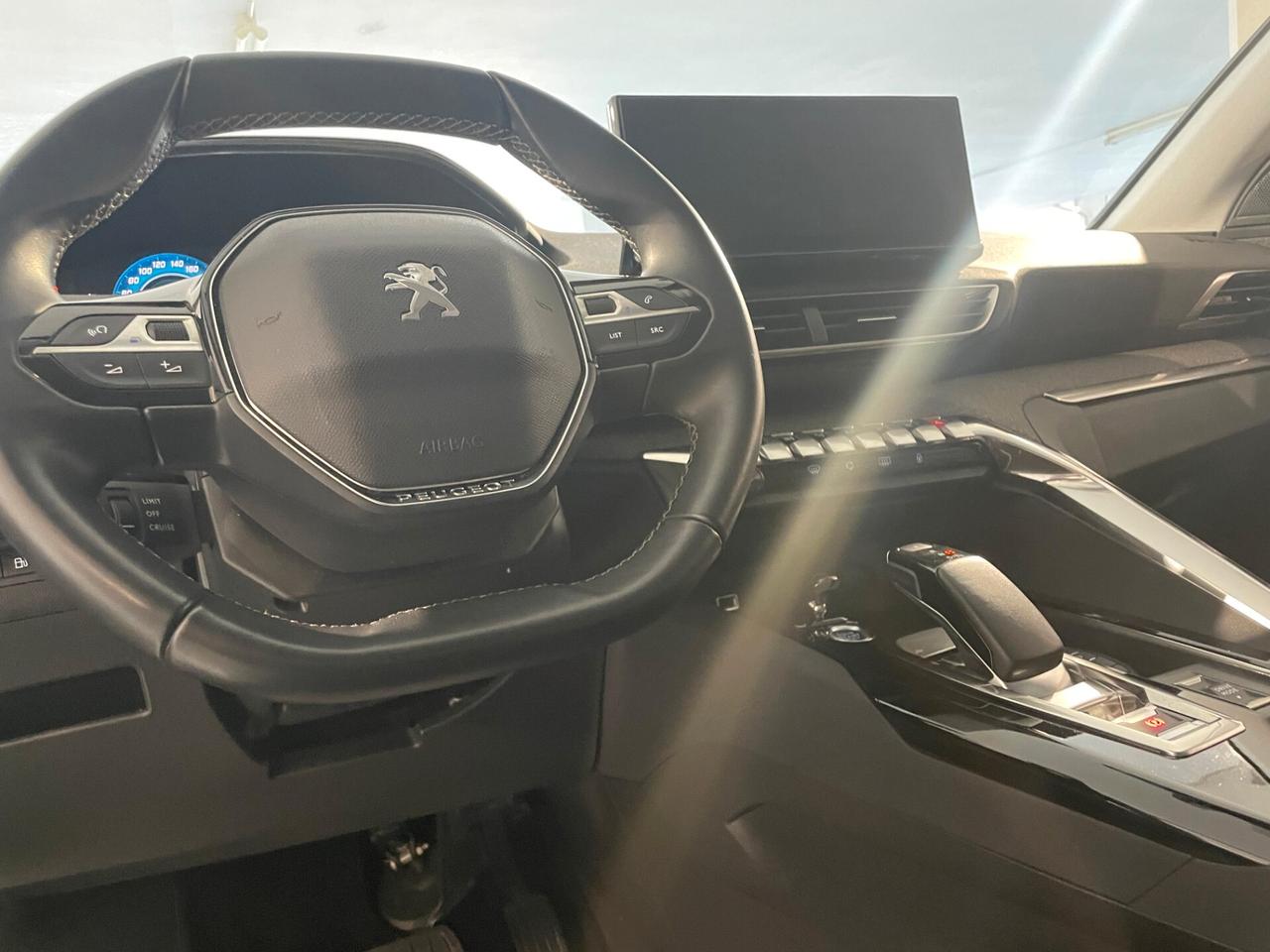 Peugeot 3008 Hybrid 225 e-EAT8 Allure IVA ESPOSTA