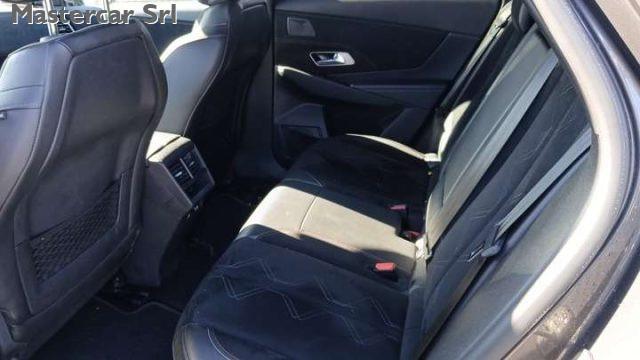 DS AUTOMOBILES DS 7 Crossback 1.5 bluehdi Performance Line 130cv TG: GP725MF