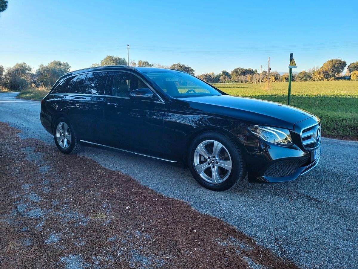 Mercedes-benz E 220 d S.W. Auto Business Extra