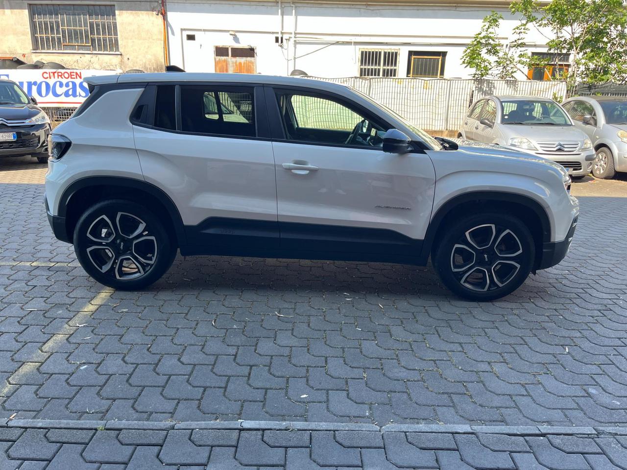 Jeep Avenger 1.2 turbo Summit fwd 100cv