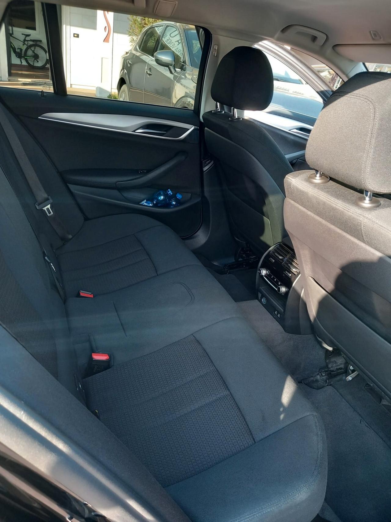 Bmw 520 520d xDrive Business