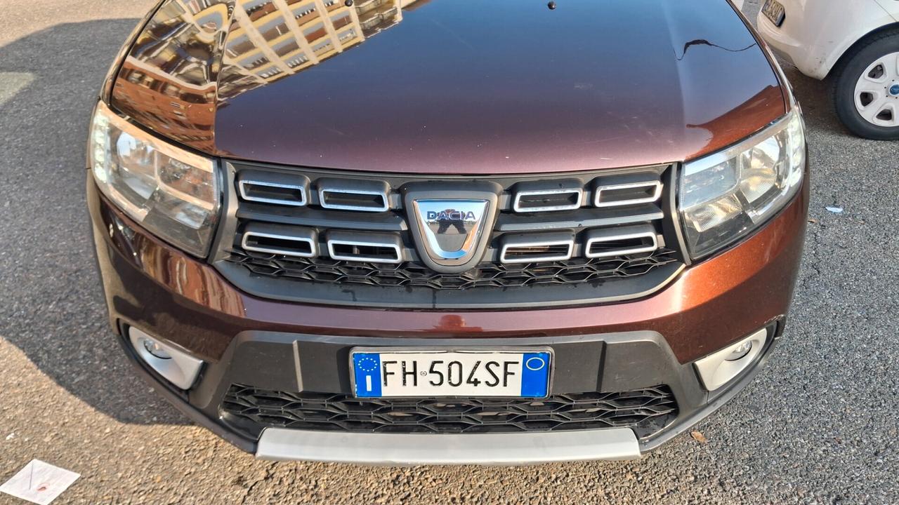 Dacia Sandero 0.9 TCe 12V T-GPL 90CV S&S Serie Speciale Brave