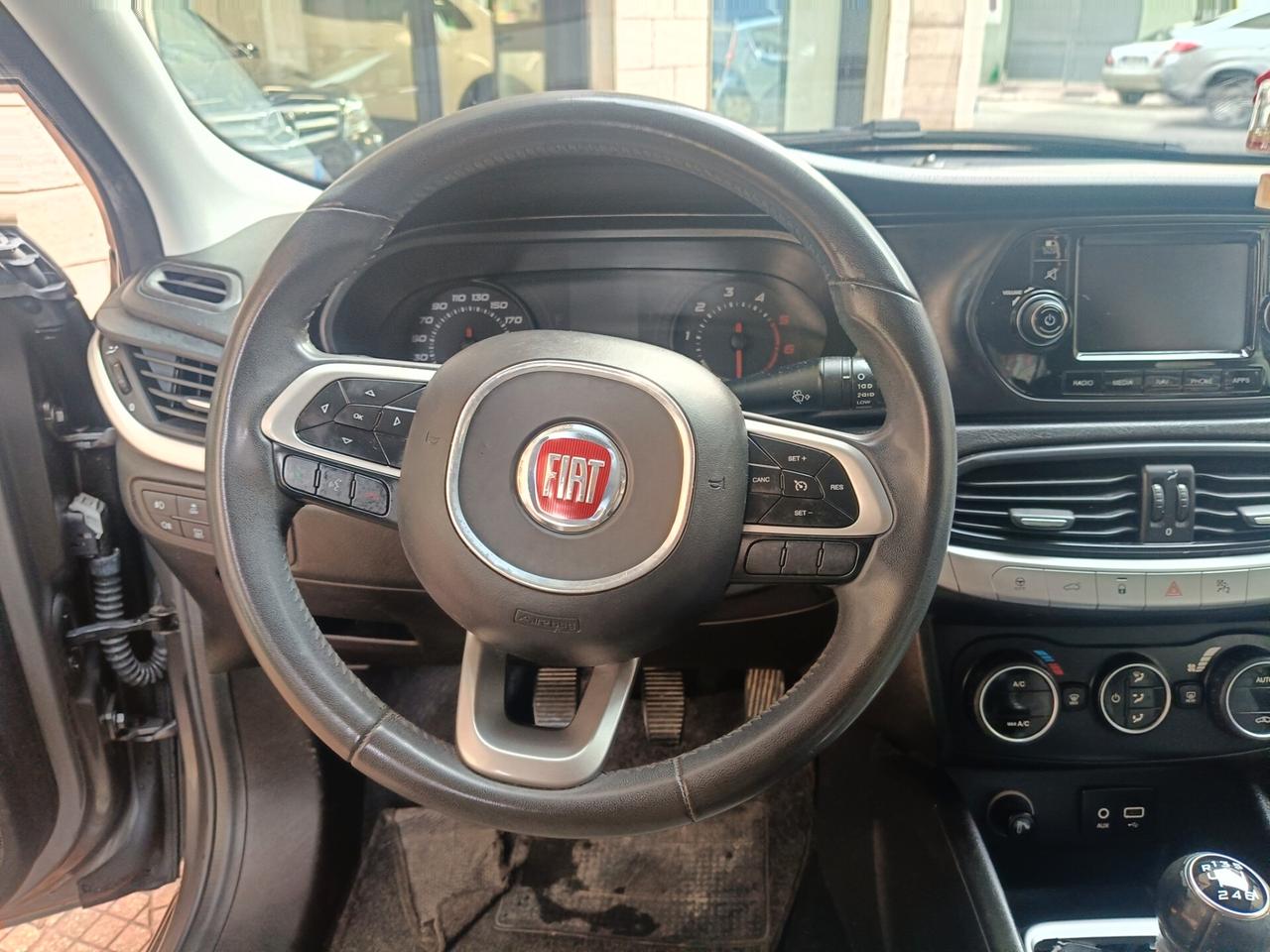 Fiat Tipo 1.6 MJT 120 CV OPENING EDITION-UNIPRO-Euro8350