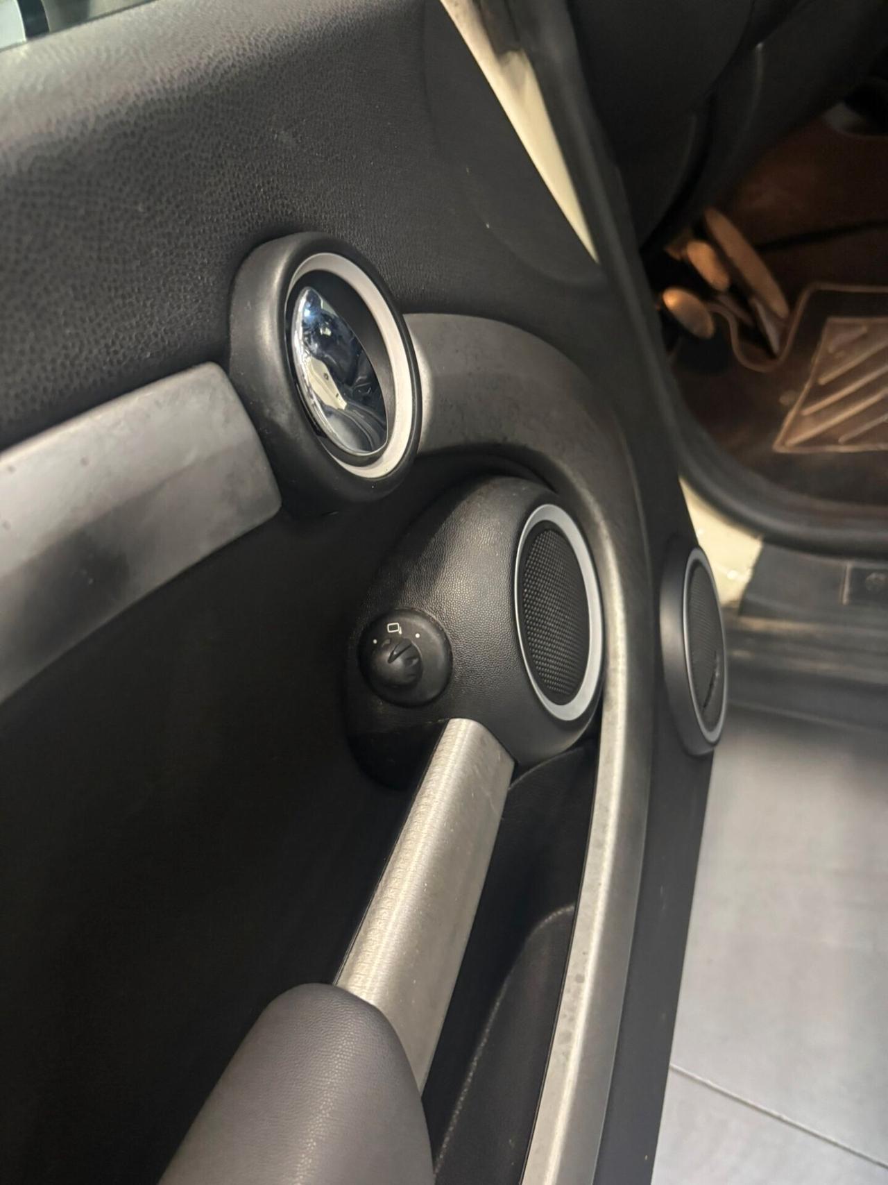 Mini Cooper Clubman 1.6 16V Chili