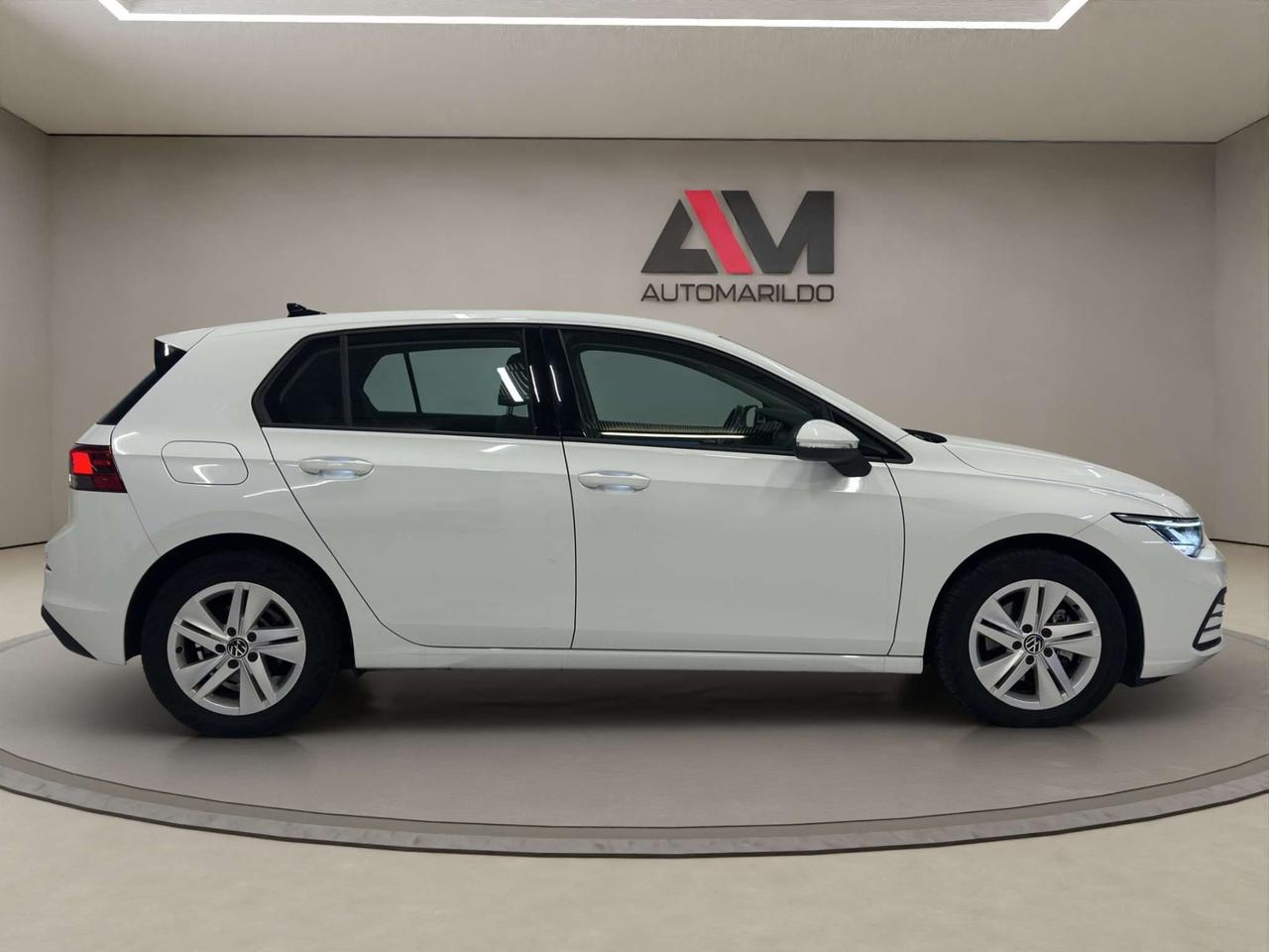 Volkswagen Golf Golf VIII 2020 2.0 tdi Life 115cv dsg 102346KM