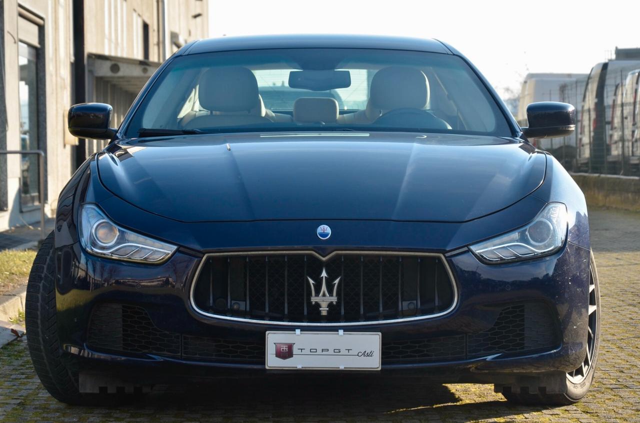 MASERATI GHIBLI 3.0 V6 DS 275cv AUTO, TUTTI SERVICE UFF MASERATI, UFF ITALIANA, 19", NAVI, RETROCAMERA, PERMUTE