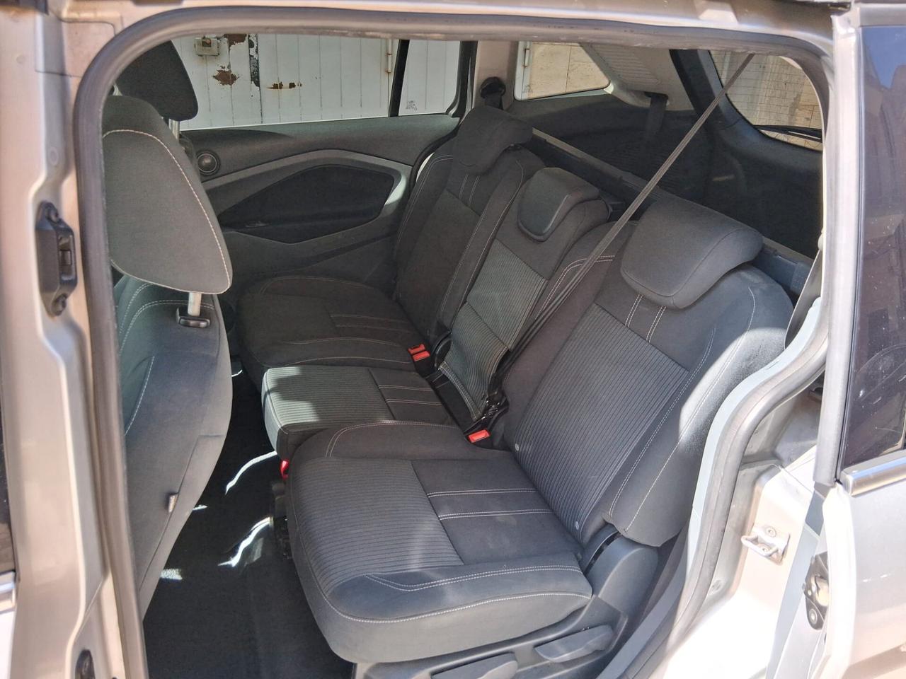 Ford C-Max 1.6 TDCi 115CV Titanium