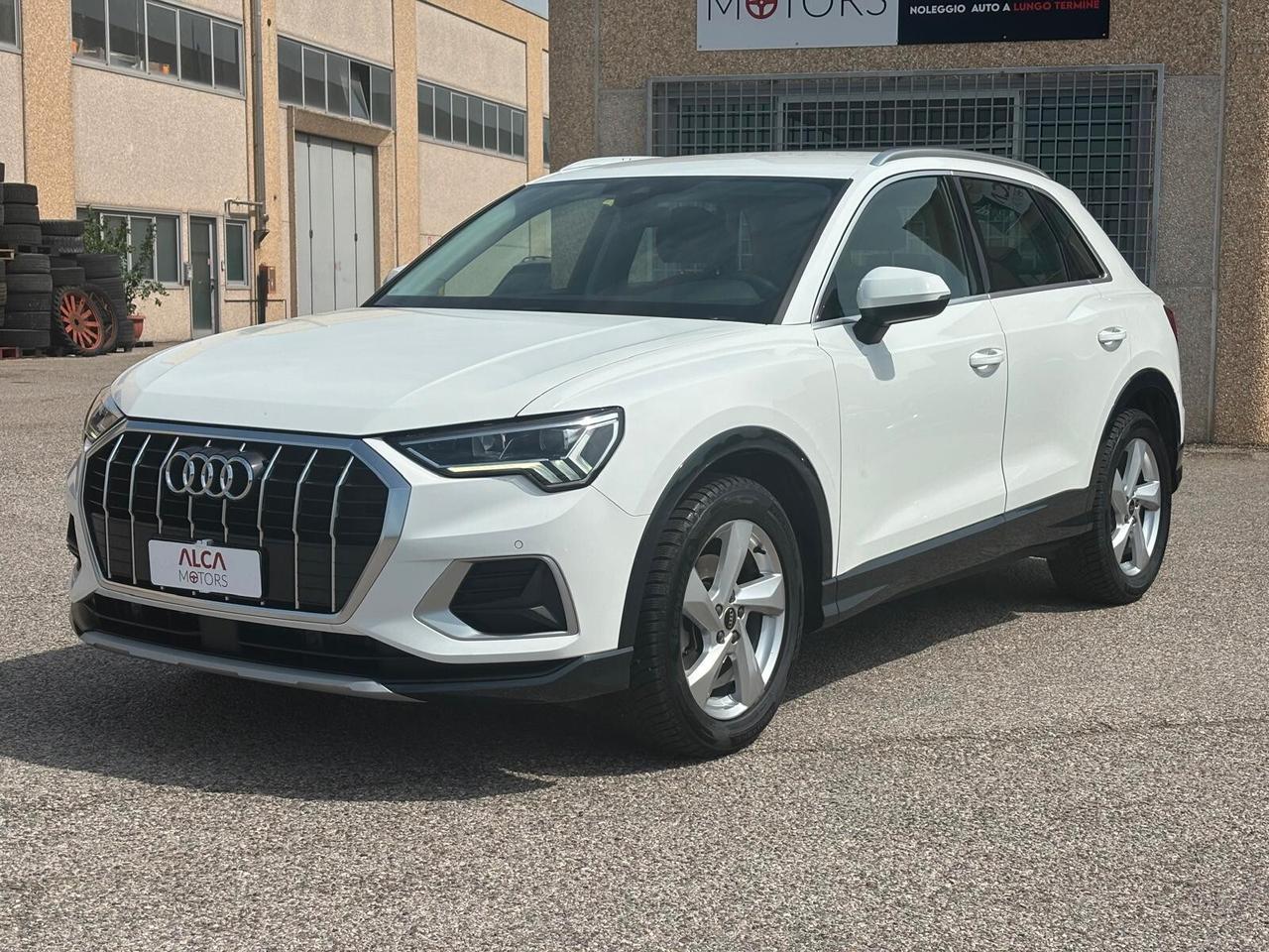 Audi Q3 35 TDI S tronic Business Advanced