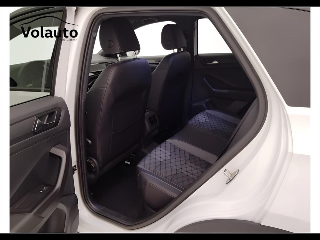 VOLKSWAGEN T-Roc 2022 - T-Roc 1.0 tsi R-Line 110cv