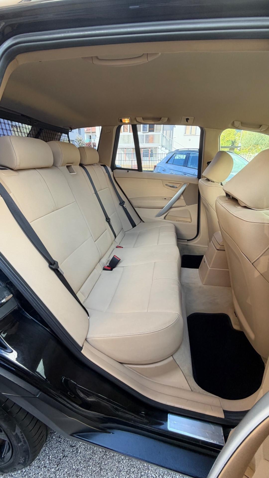 Bmw X3 2.0d cat Futura
