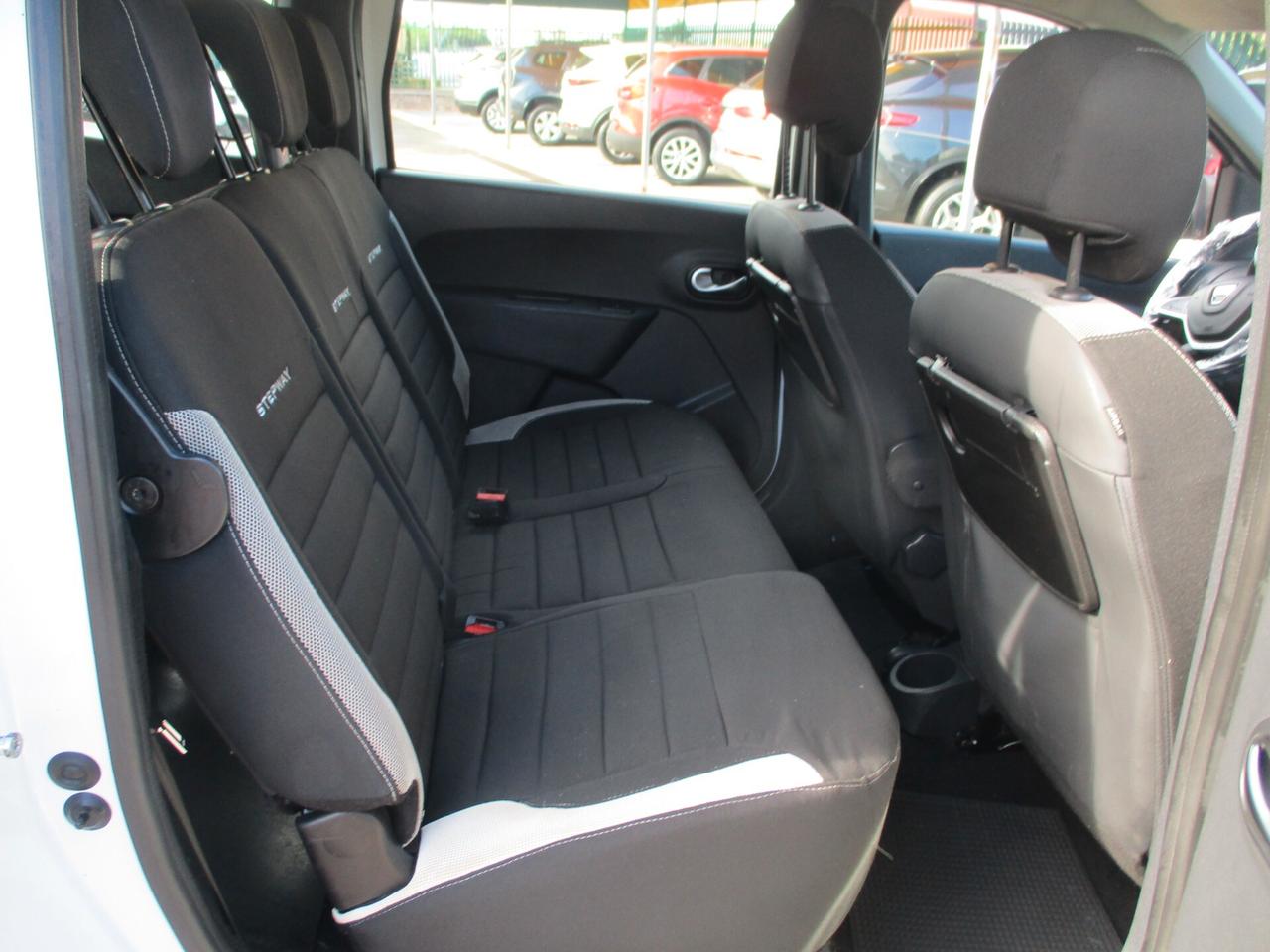 Dacia Lodgy STEPWAY 1.5 DCI 115CV E6D 7 POSTI NAVI/PDC/CAMERA