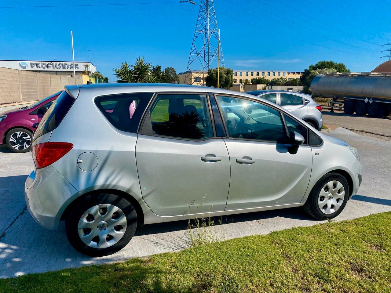 Opel Meriva 1.4 100 cv. Cosmo