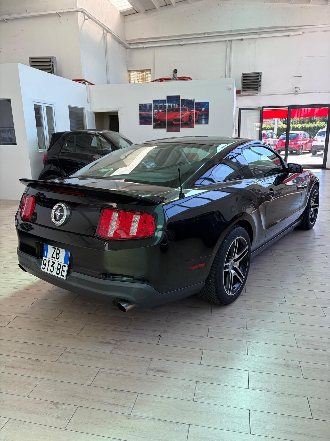 Ford Mustang Ford Mustang 3.7 V6 305Cv