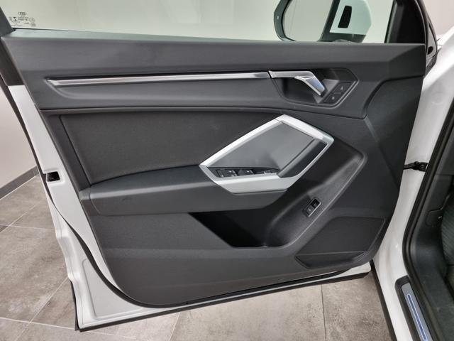 AUDI Q3 SPB 35 TFSI S tronic S line edition