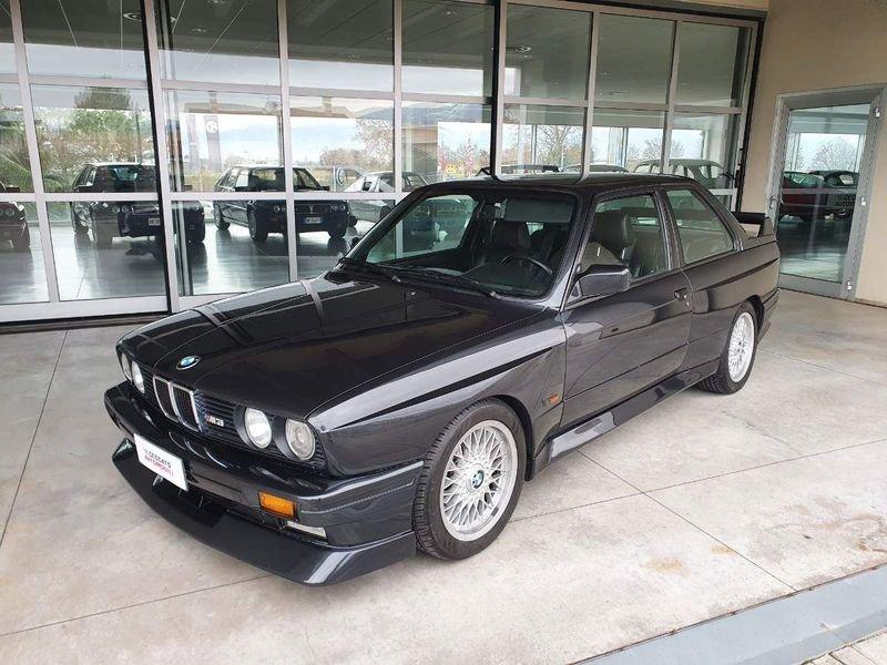 BMW Serie 3 (E30) M3