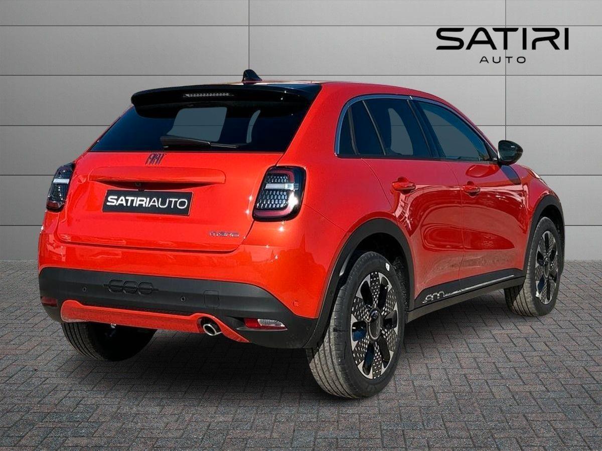 FIAT 600 Hybrid My25 La Prima Hybrid 100cv