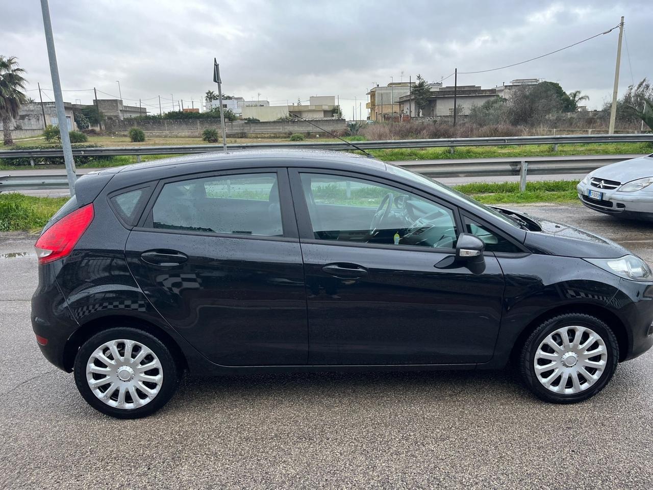 Ford Fiesta 1.4 5 porte Bz.- GPL Titanium Unipro 2011