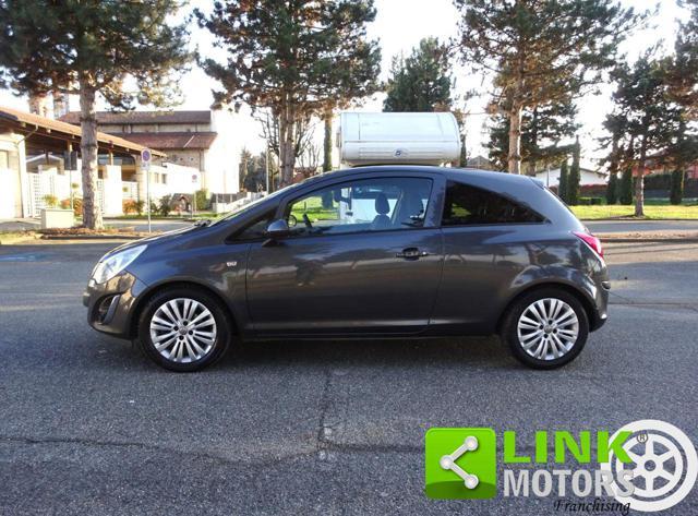 OPEL Corsa 1.2 3 porte NEOPATENTATI Benzina - GPL