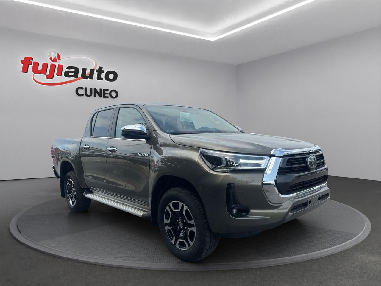 Toyota Hilux MY25 2.4 d-4d double cab Executive