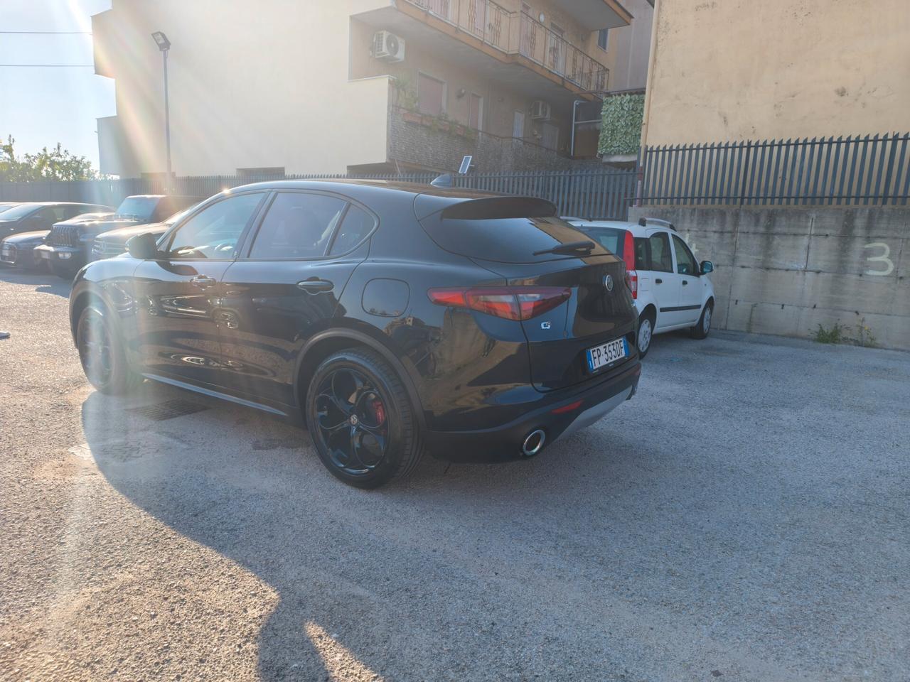 Alfa Romeo Stelvio 2.2 Turbodiesel 210 CV AT8 Q4 Super Total black