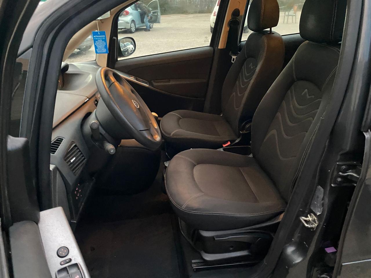 Lancia MUSA 1.3 Mjt 95 CV full opt restyling 2011