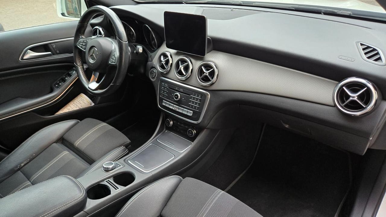 Mercedes-benz CLA 200d Automatic Premium